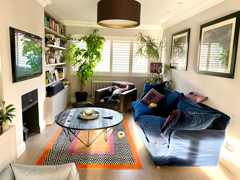 Living Room at Modern semi Willesden Green , D2542 (photo 5)