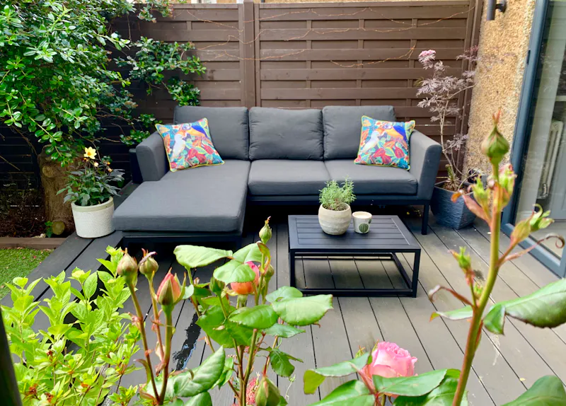 Terrace/Patio at Modern semi Willesden Green , D2542 (photo 11)