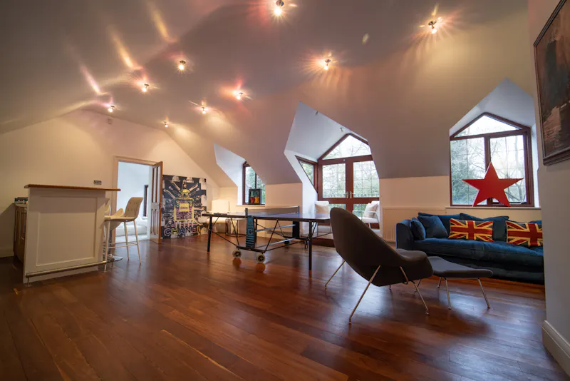 Games room at Luxury Lakeside Cheshire Home, D2693 (photo 13)