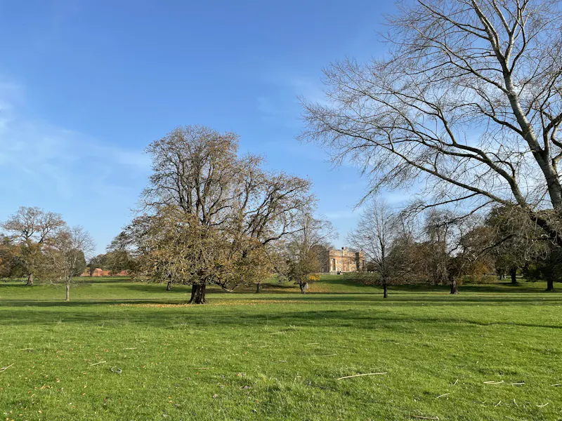 Neo-classical Bedford house, A1438 (photo 102)