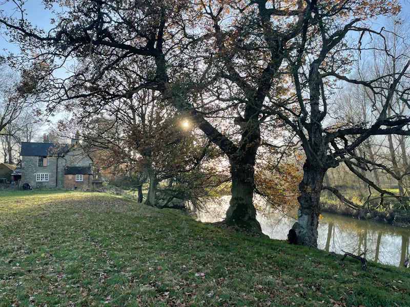 Neo-classical Bedford house, A1438 (photo 119)