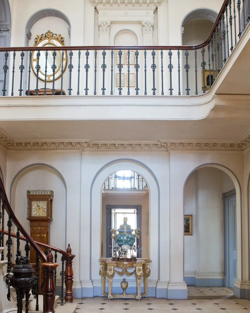 Neo-classical Bedford house, A1438 (photo 6)