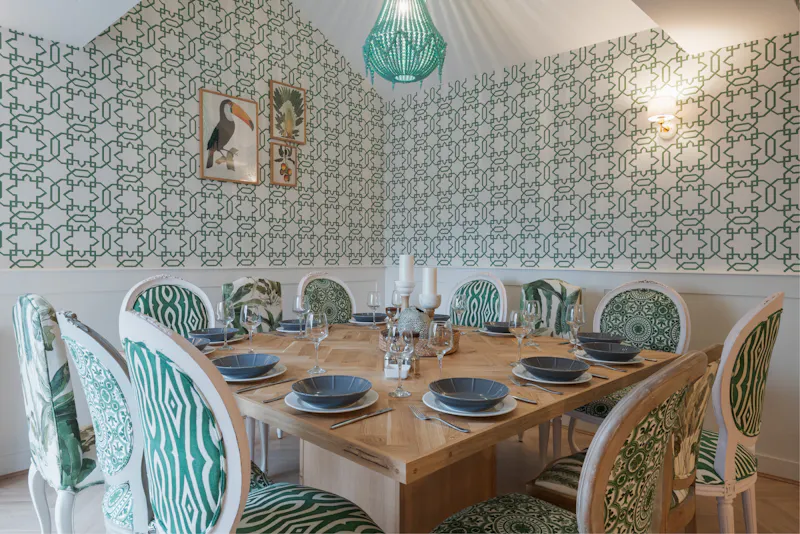 Dining room at Holiday home Portsmouth, E484 (photo 7)