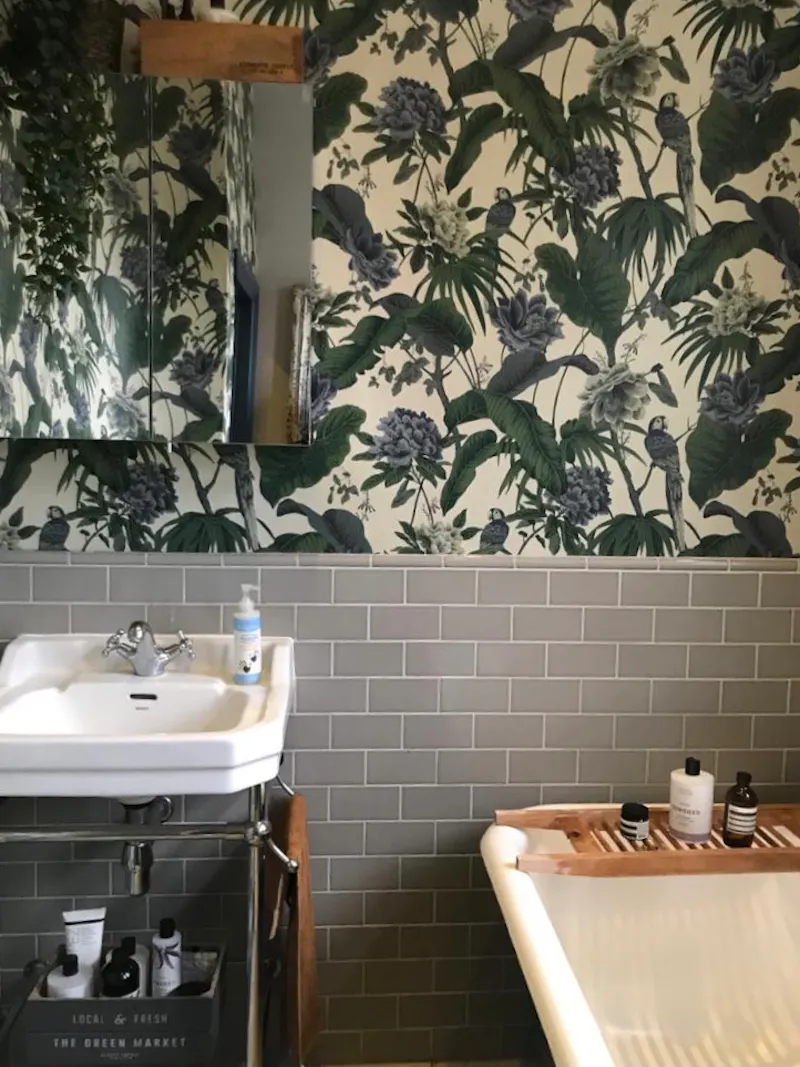 Bathroom at Luxe Brixton semi, D2512 (photo 22)