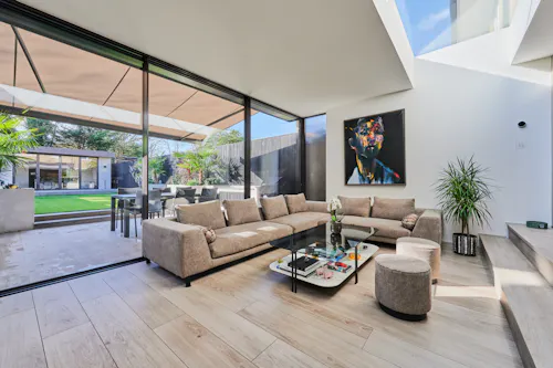 Modern Chiswick townhouse , D2492
