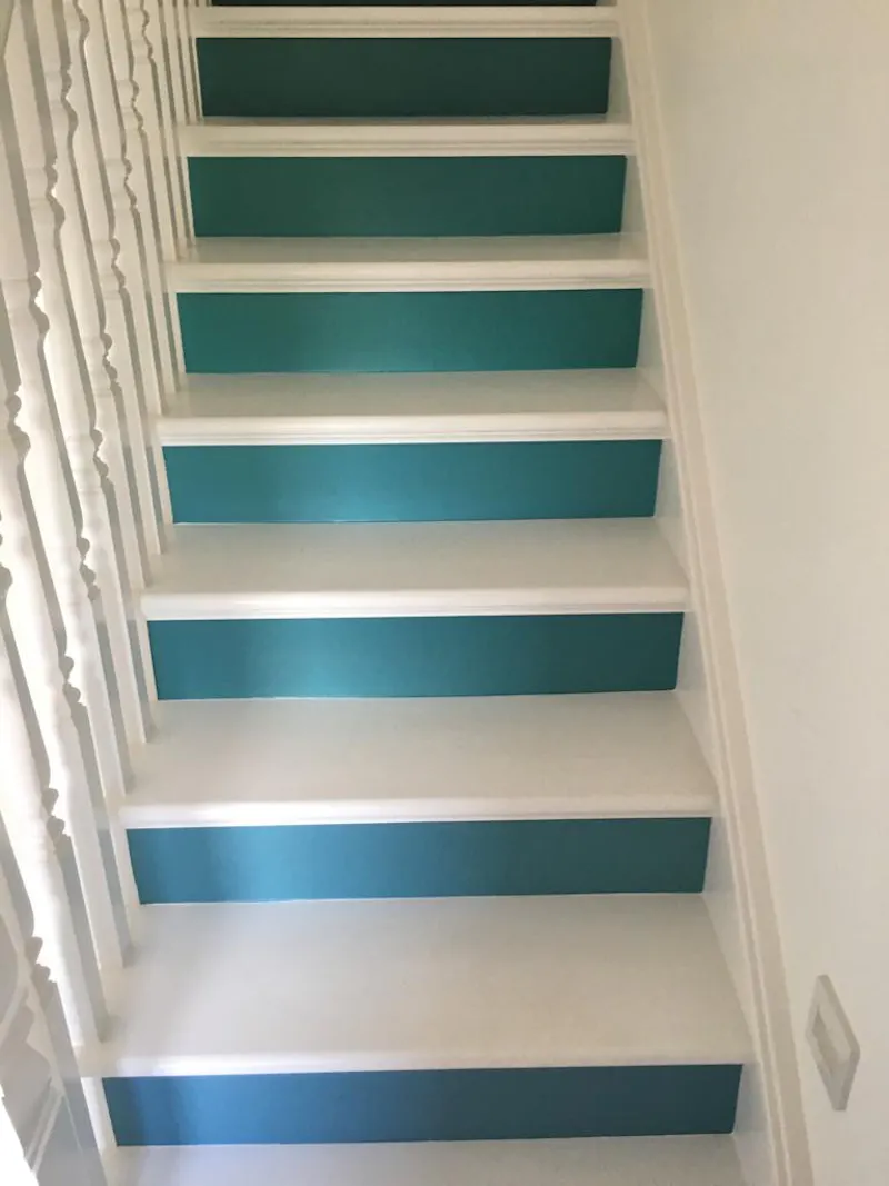 Staircase at Victorian terrace in Hampstead, B1905 (photo 15)