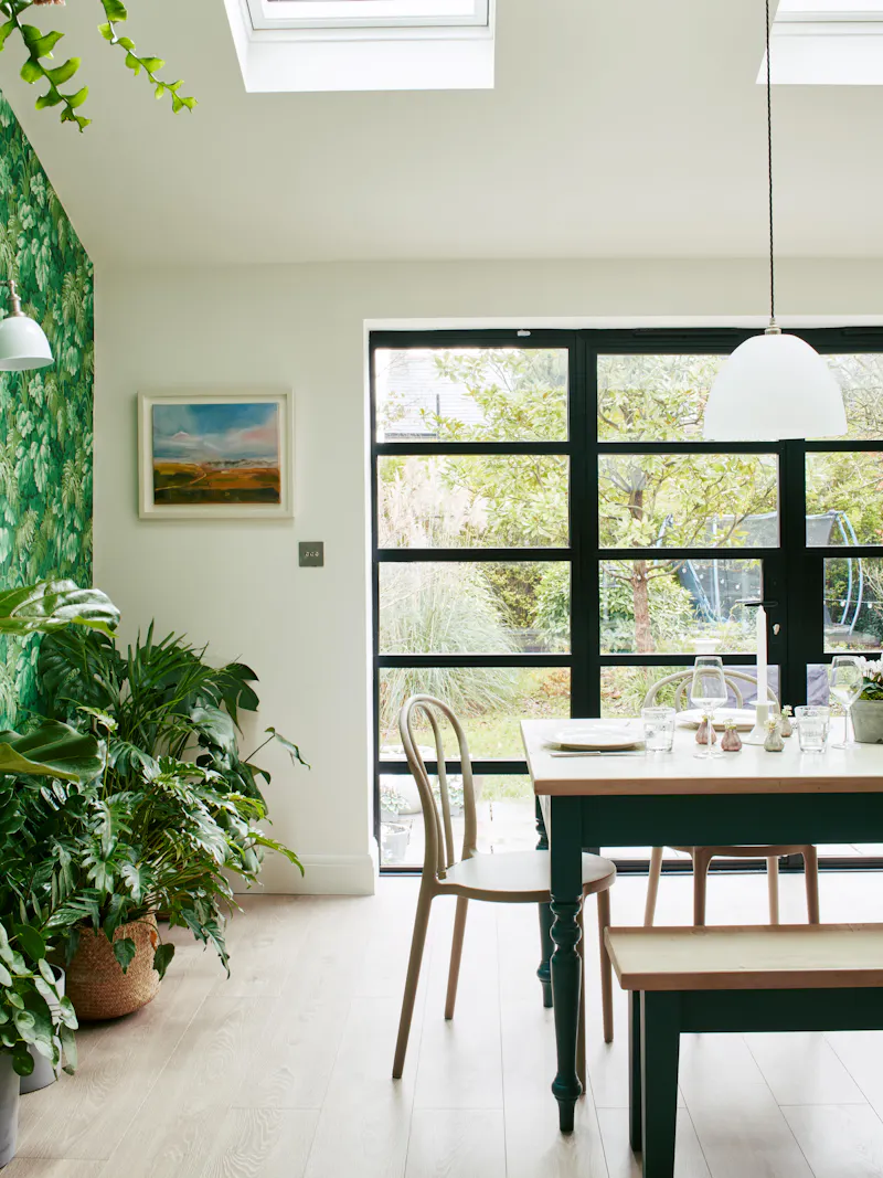 Glass at Renovated 1930s house Enfield, D2518 (photo 8)