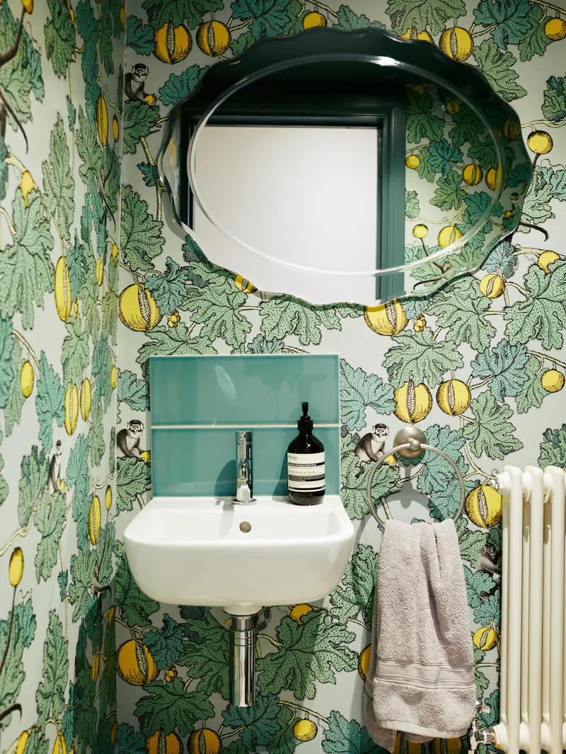 Bathroom at Renovated 1930s house Enfield, D2518 (photo 22)