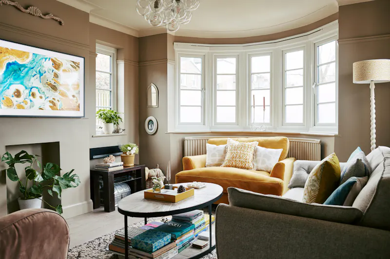 Living Room at Renovated 1930s house Enfield, D2518 (photo 10)