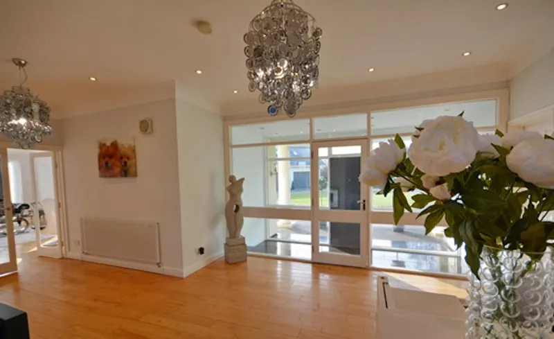Entrance hall at Modern Cheshire Country Home , D2499 (photo 2)