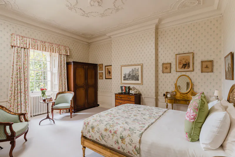Bedroom at Historic Lymington stately, E406 (photo 21)