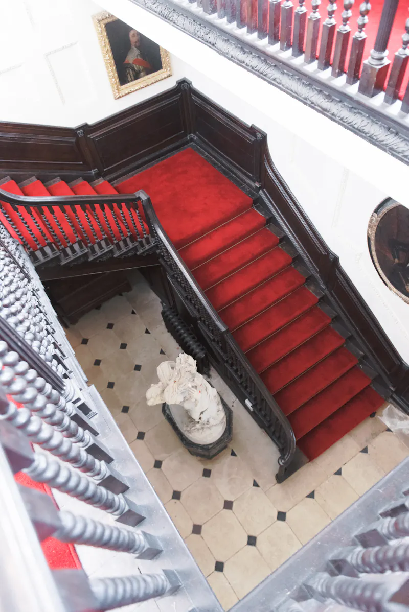 Staircase at Historic Lymington stately, E406 (photo 13)