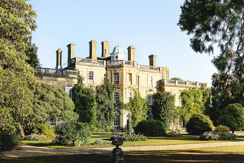 Garden - formal at Historic Lymington stately, E406 (photo 32)