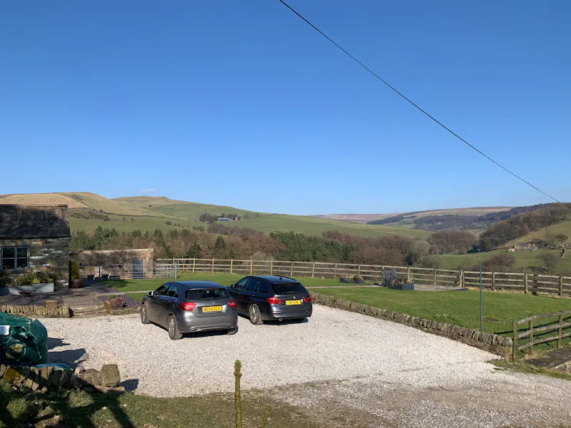 Driveway at Modern Farmhouse Cheshire, L720 (photo 51)