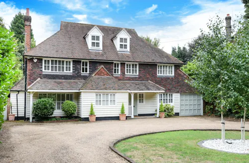 Colonial Style House Bromley, D2497