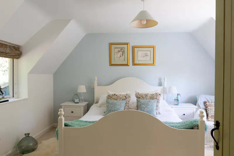 Bedroom at Great Horwood Cottage, CH114 (photo 13)