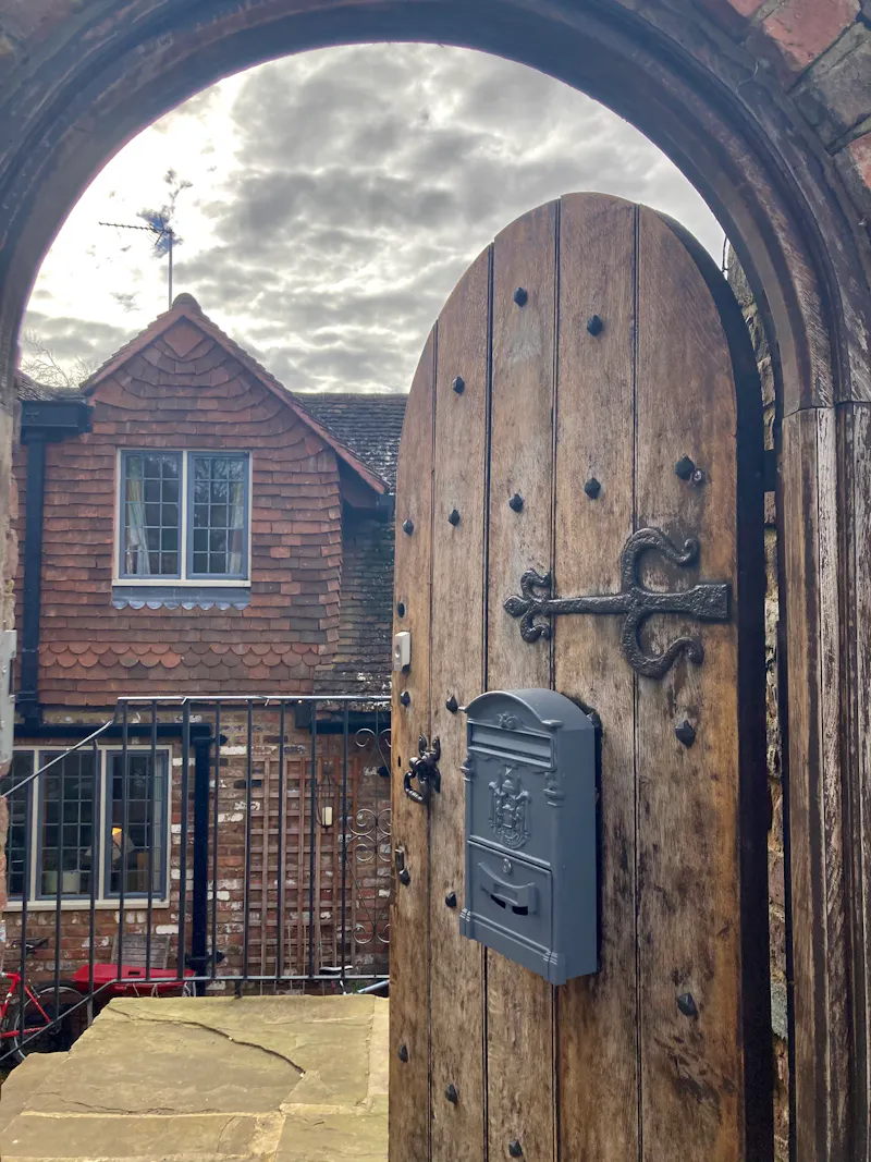 Twickenham Arts and Craft, SW3 (photo 7)