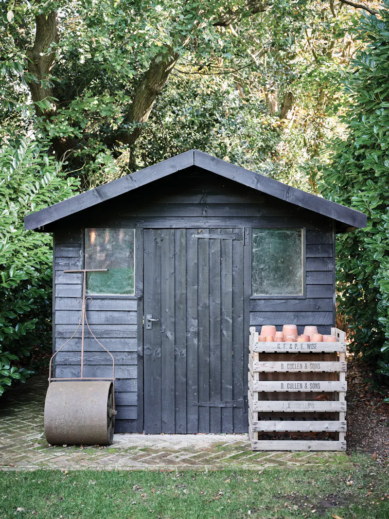 Shed at Converted barn in Shiplake, D2258 (photo 65)
