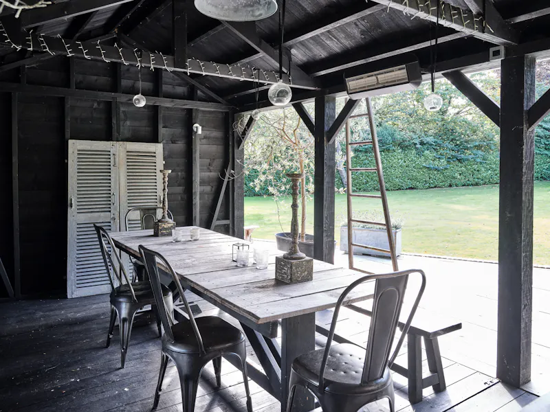 Converted barn in Shiplake, D2258 (photo 82)
