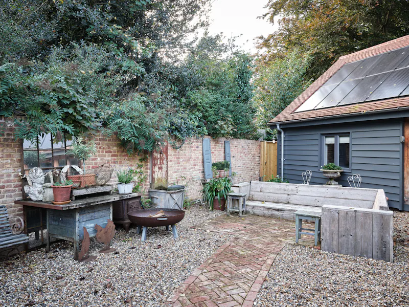 Stable / Outbuildings at Converted barn in Shiplake, D2258 (photo 73)