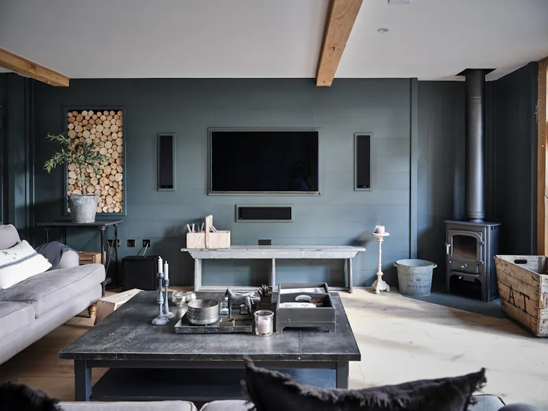 Fireplace at Converted barn in Shiplake, D2258 (photo 6)
