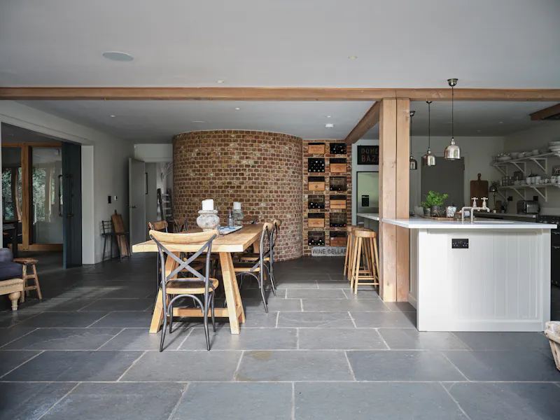 Converted barn in Shiplake, D2258 (photo 16)