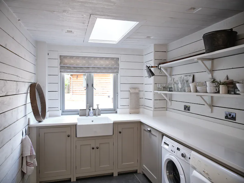 Converted barn in Shiplake, D2258 (photo 34)