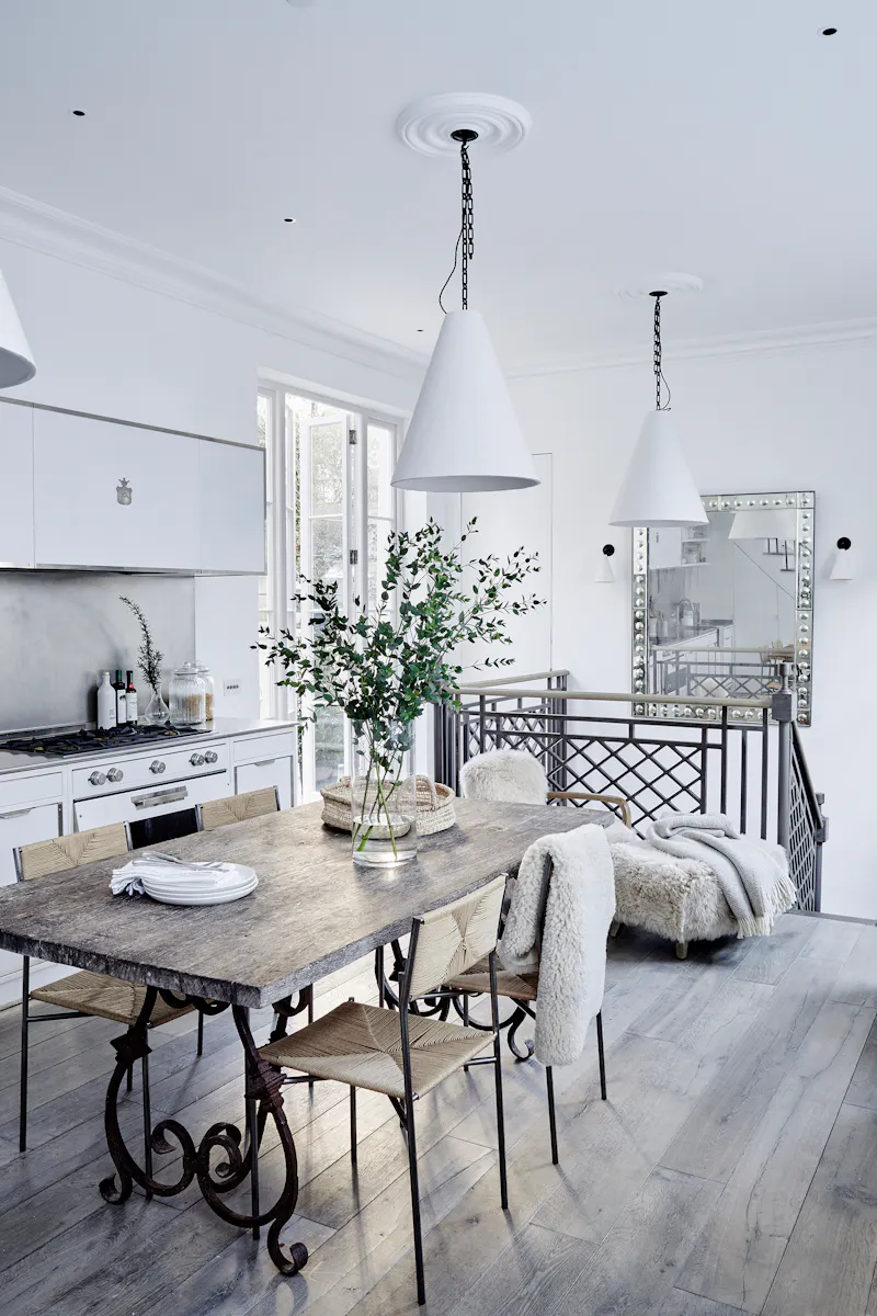 Stylish Belgravia mews house, A1549 (photo 2)
