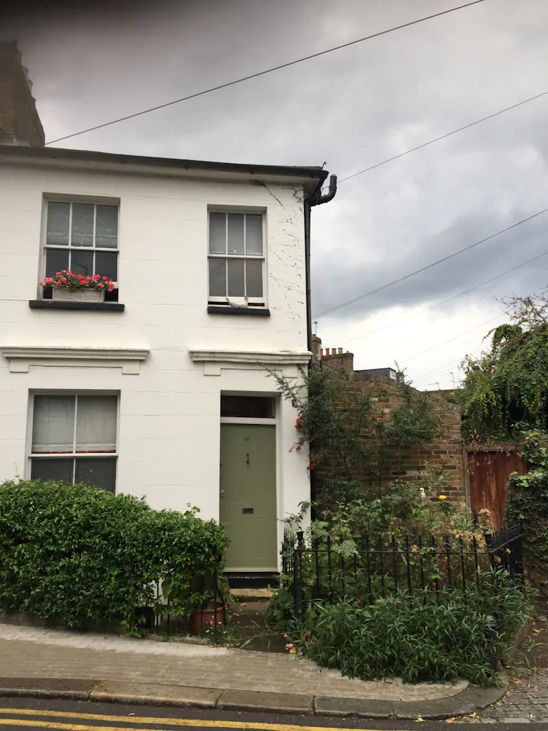 Detached house in Putney , B1932 (photo 34)