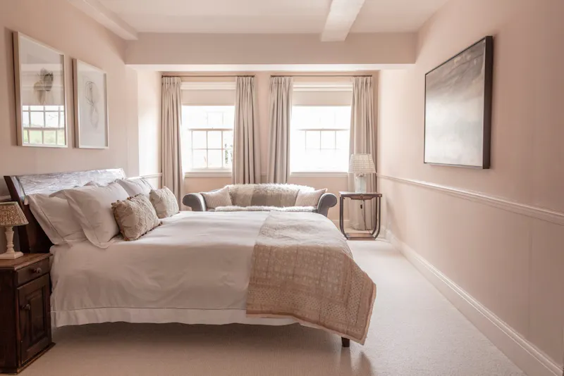 Bedroom at Luxe West Berkshire stately, A1547 (photo 29)