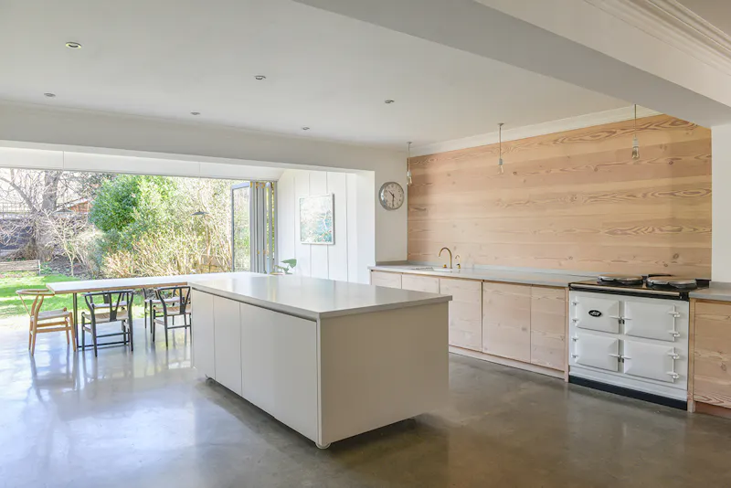 Kitchen island at Victorian home Holloway, B1935 (photo 3)