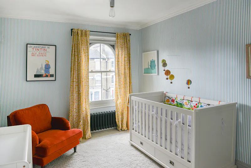 Bedroom - child's at Victorian home Holloway, B1935 (photo 26)
