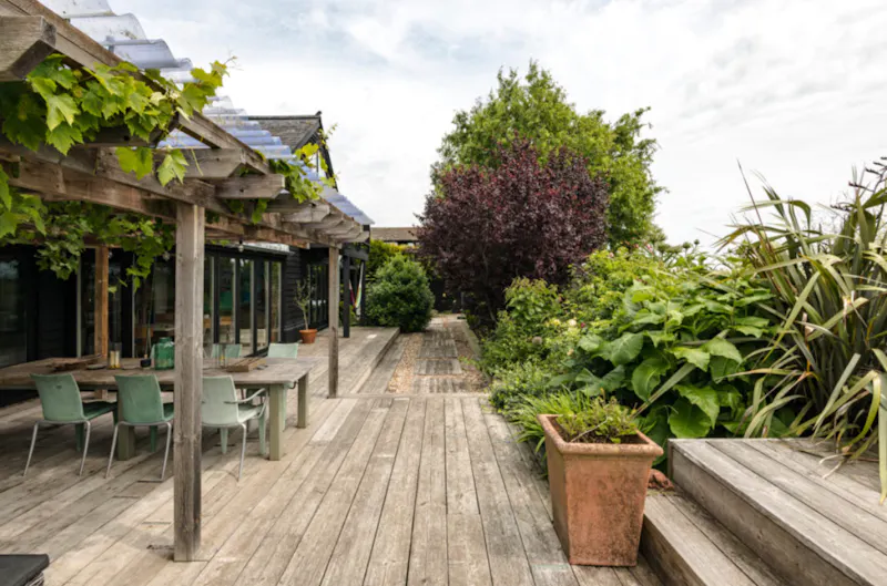 Terrace/Patio at Stunning Rye house on river , D2519 (photo 12)