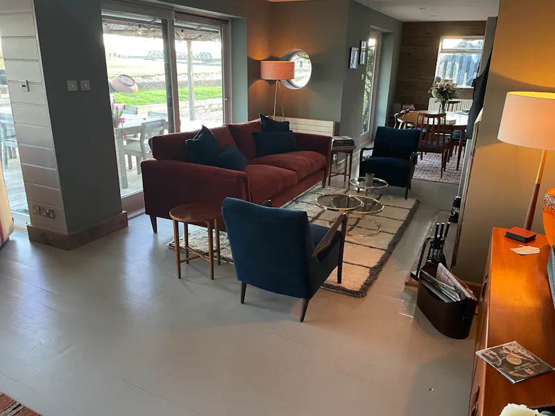 Living Room at Stunning Rye house on river , D2519 (photo 4)