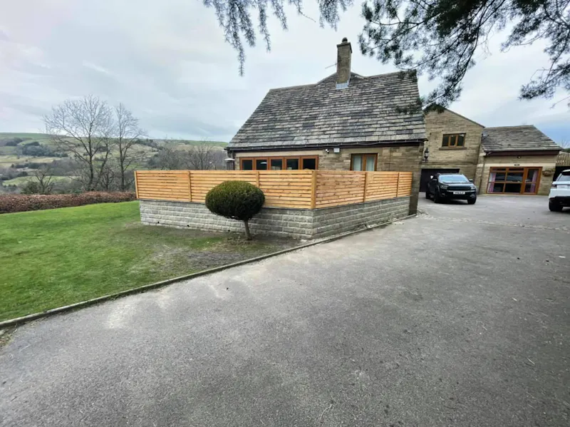 Driveway at Large detached house Marsden, D2527 (photo 28)
