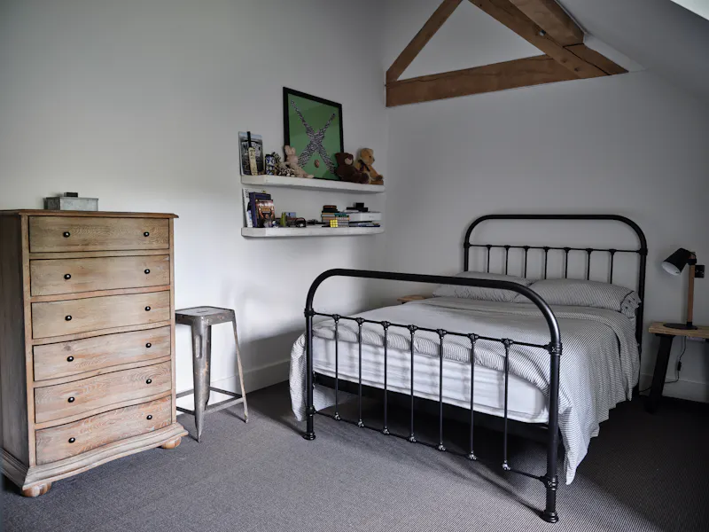 Converted barn in Shiplake, D2258 (photo 41)