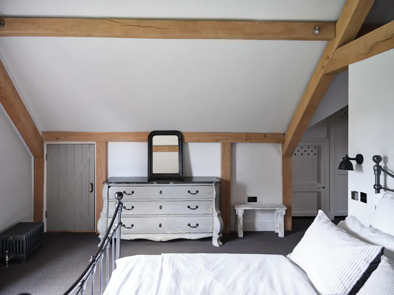 Converted barn in Shiplake, D2258 (photo 47)