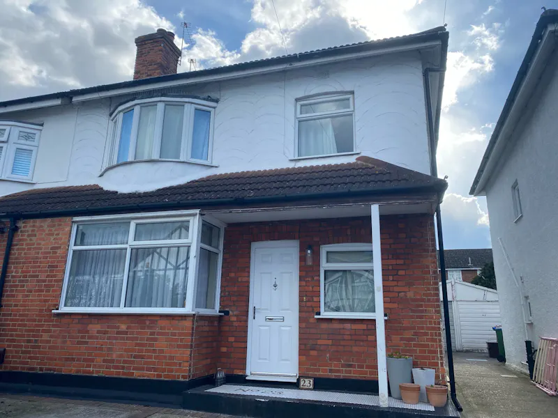 1930's semi in Abbey Wood, D2545 (photo 44)