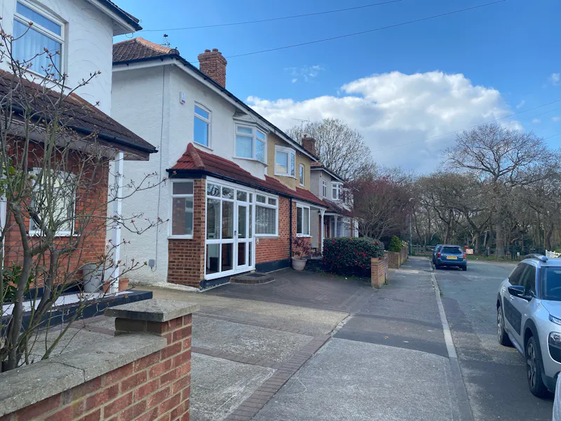 1930's semi in Abbey Wood, D2545 (photo 46)