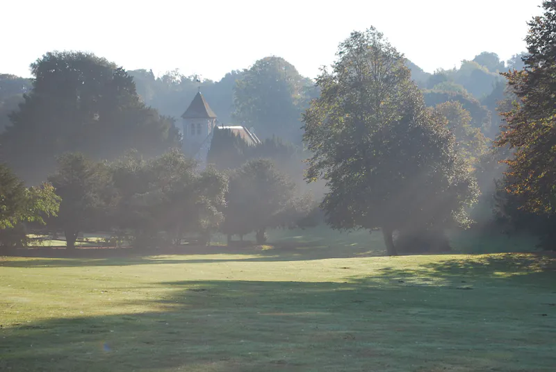 Victorian manor & school, J221 (photo 43)