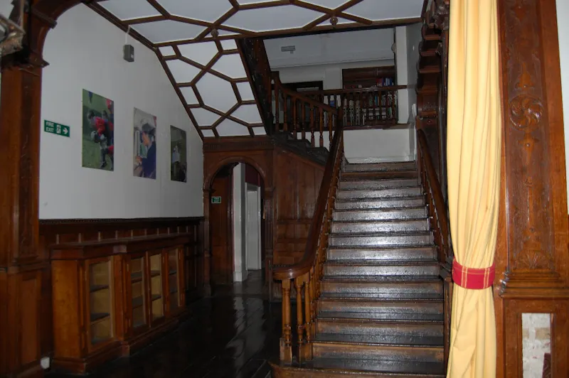 Staircase at Victorian manor & school, J221 (photo 10)