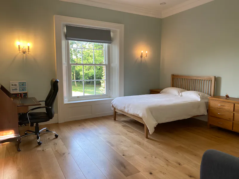 Bedroom at Modern mansion Nr Buntingford, D2528 (photo 28)