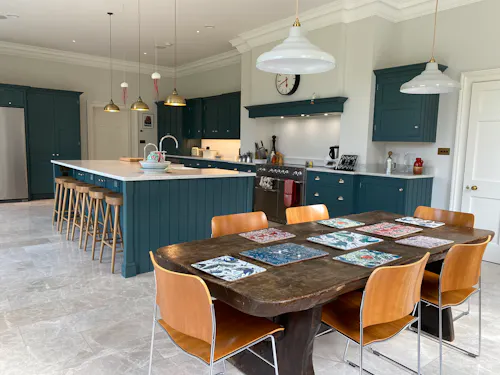 Modern mansion Nr Buntingford, D2528