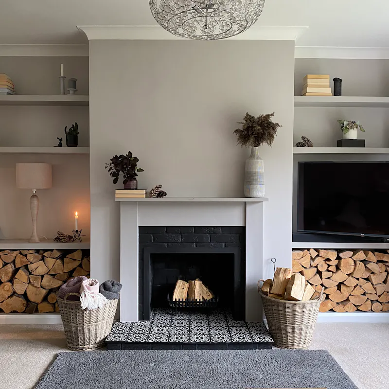 Fireplace at Renovated bungalow in Mursley, D2491 (photo 3)