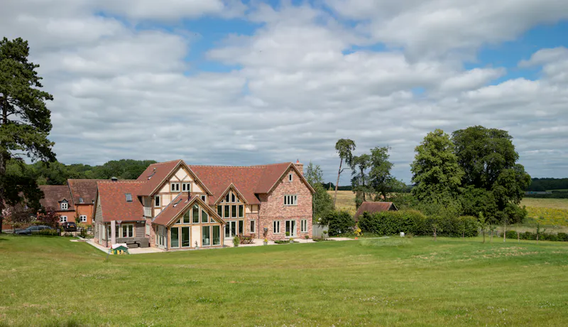 Modern farmhouse in Newbury, L719 (photo 27)