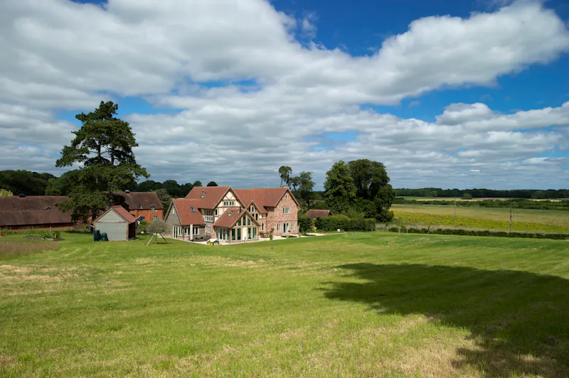 Views - country at Modern farmhouse in Newbury, L719 (photo 28)