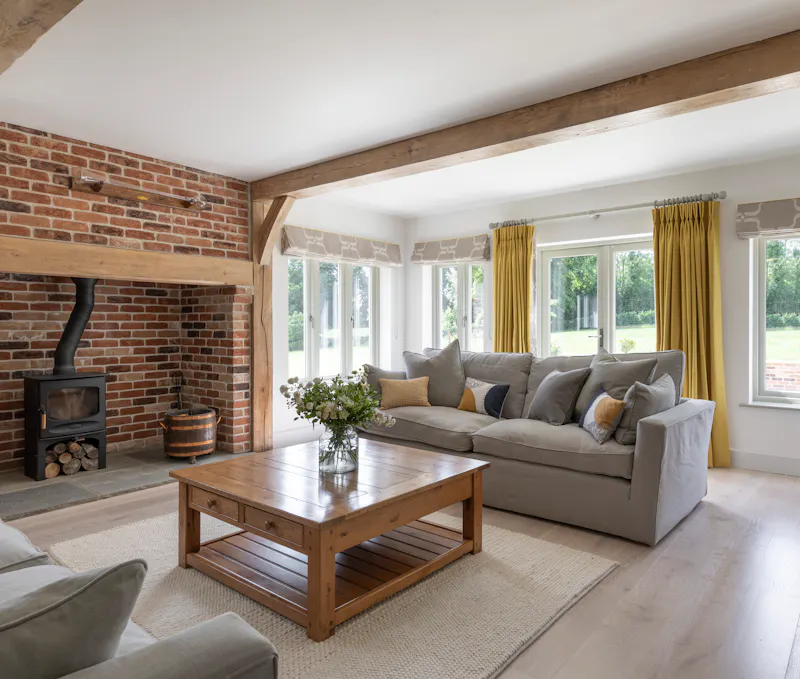 Exposed brick at Modern farmhouse in Newbury, L719 (photo 5)