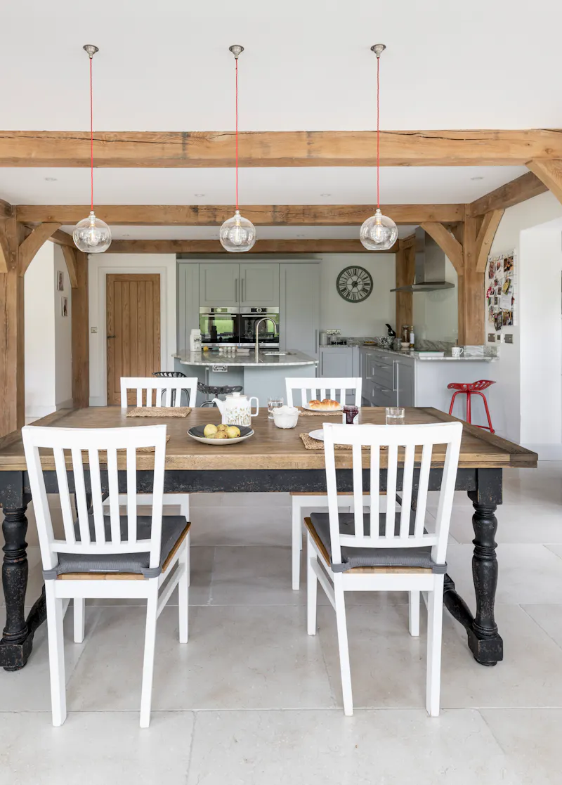 Modern farmhouse in Newbury, L719 (photo 9)