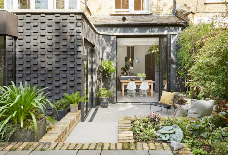 Garden at Crouch Hill apartment, F1221 (photo 10)