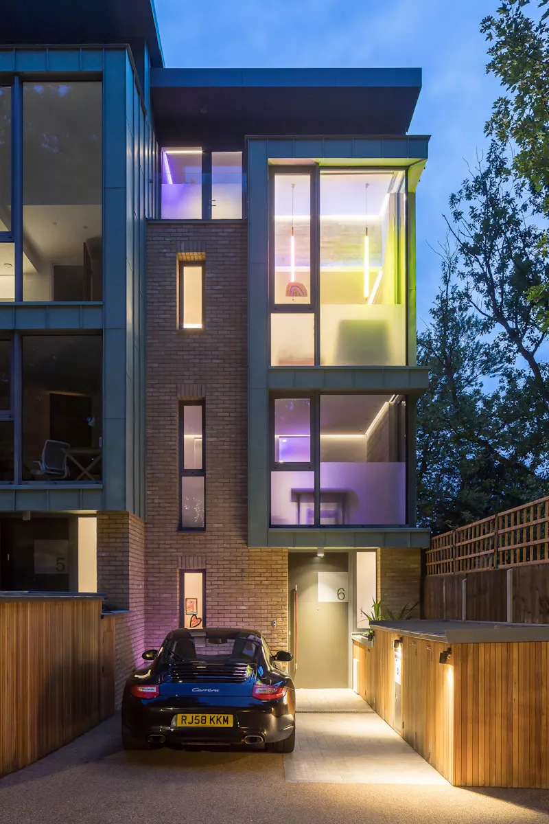 Striking modern Dulwich house, D2507 (photo 30)
